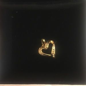 10kt gold and diamond heart pendant